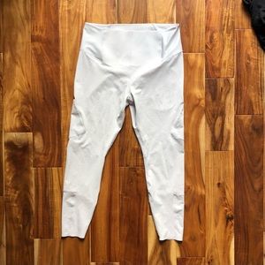 Like-New White Nike Workout Leggings